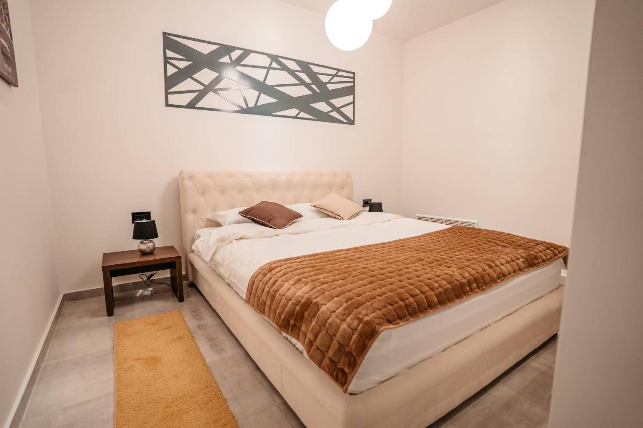 Magico Rooms & Apartments Ni Kültér fotó