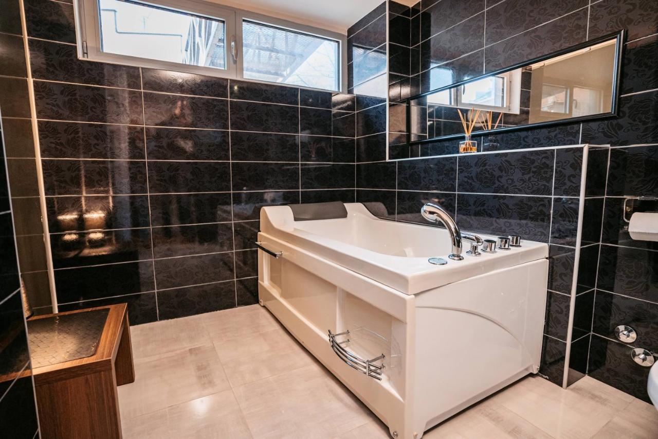 Magico Rooms & Apartments Ni Kültér fotó